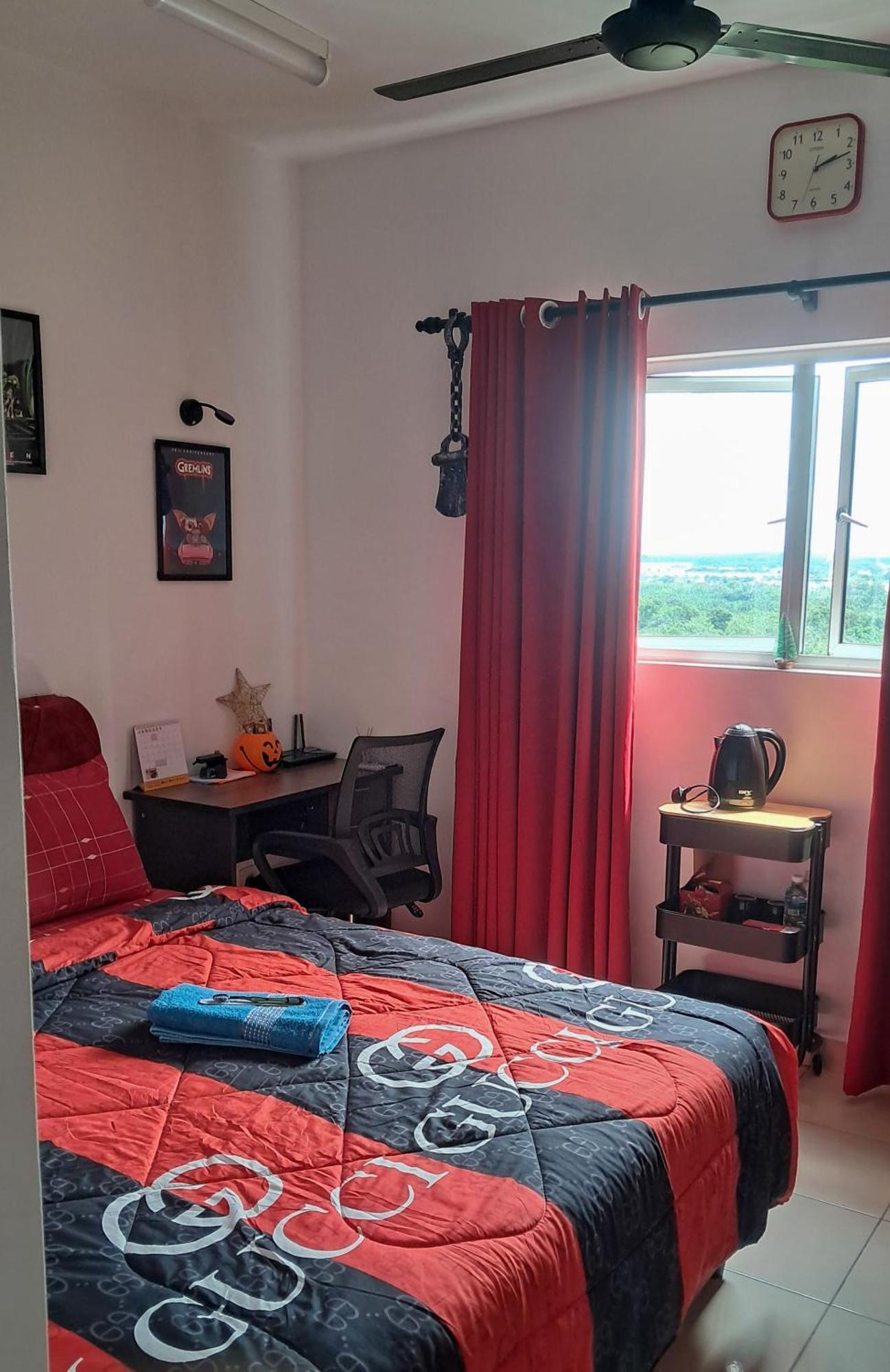 ספאנג The Red Room Alanis Residence מראה חיצוני תמונה