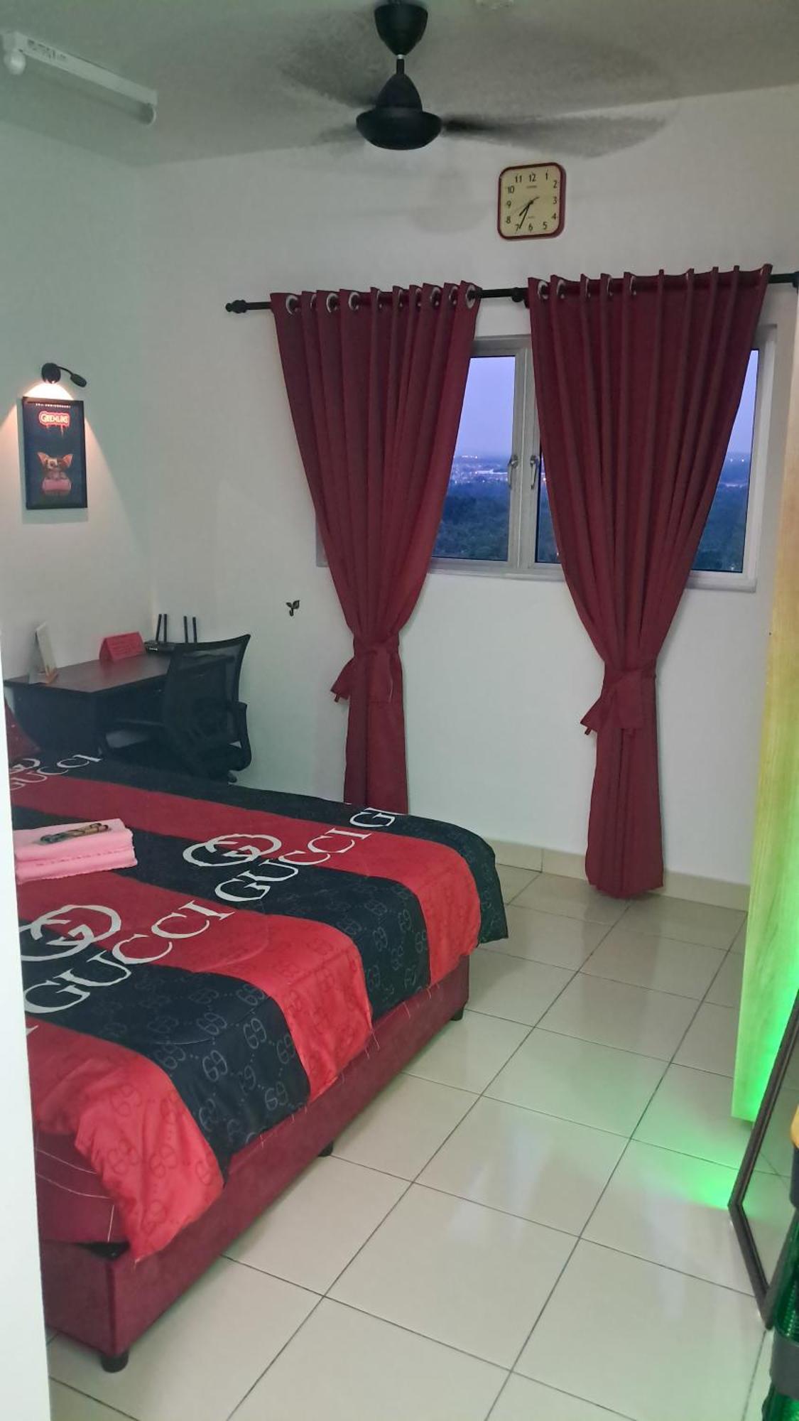 ספאנג The Red Room Alanis Residence מראה חיצוני תמונה